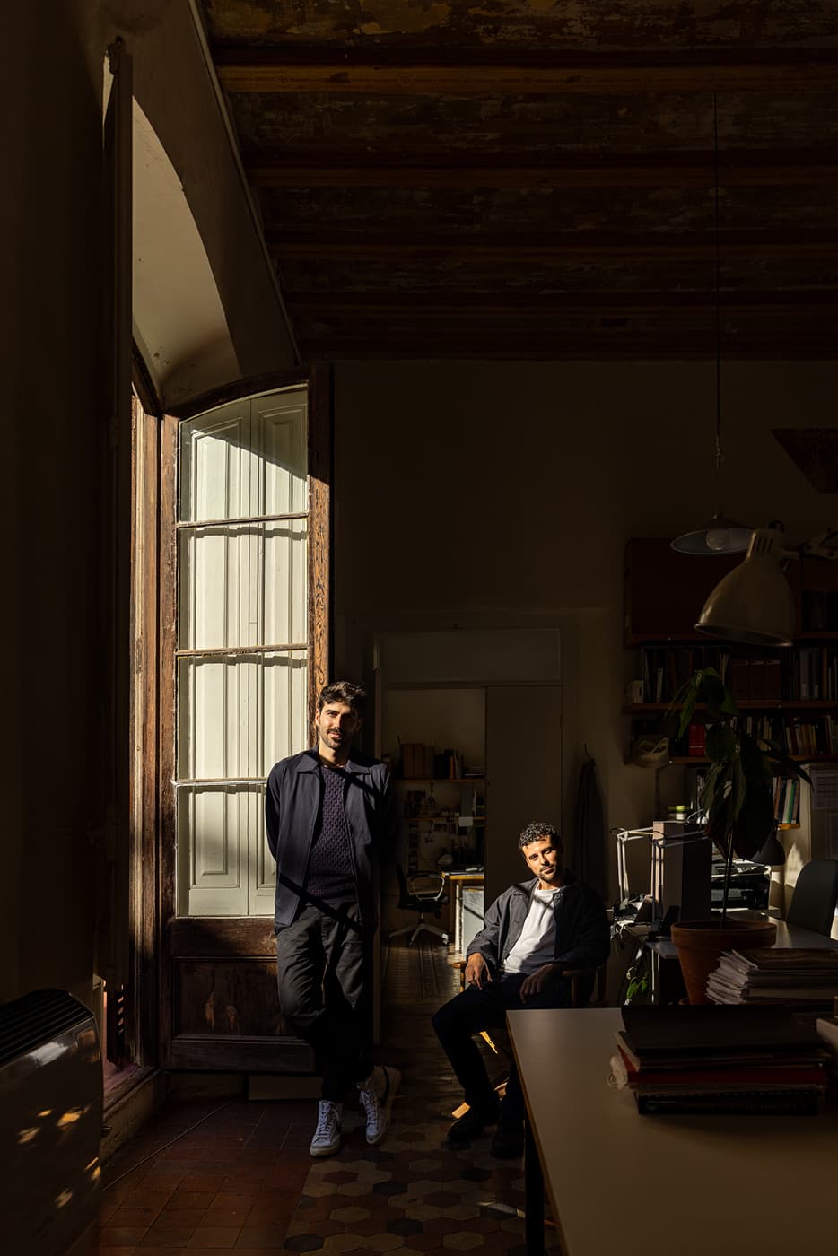 CORPORATE PORTRAIT BINIL